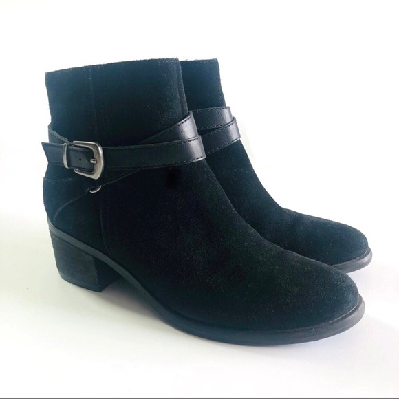Bjorndal ‘Karla’ Suede Ankle Bootie - Picture 6 of 15